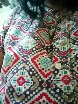 Snapshot of heenage chatting on February 24, 2025, 3:23 am heenage online show from February 24, 2025, 3:23 am