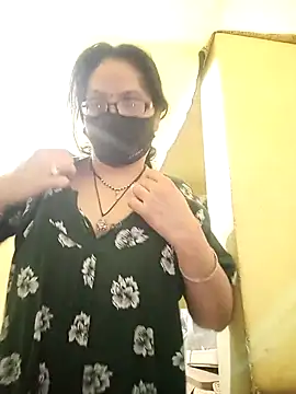 Snapshot of heenage chatting on March 2, 2025, 2:21 pm heenage online show from March 2, 2025, 2:21 pm