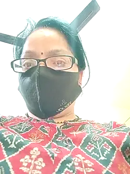 Snapshot of heenage chatting on March 16, 2025, 10:22 am heenage online show from March 16, 2025, 10:22 am