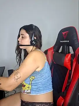 luuhcat09 online show from February 7, 2025, 1:47 am