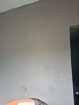 luuhcat09 online show from January 7, 2026, 12:40 pm