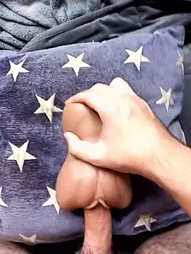 Snapshot of mattarm3122 chatting on September 12, 2025, 12:49 pm mattarm3122 online show from September 12, 2025, 12:49 pm