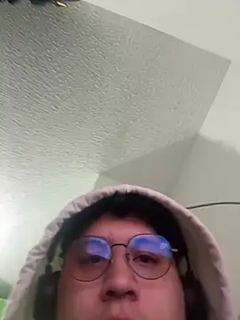 Snapshot of 2457m chatting on March 12, 2026, 7:25 am 2457m online show from March 12, 2026, 7:25 am