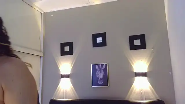 Jsneiidy ATH online show from January 21, 2025, 9:24 am