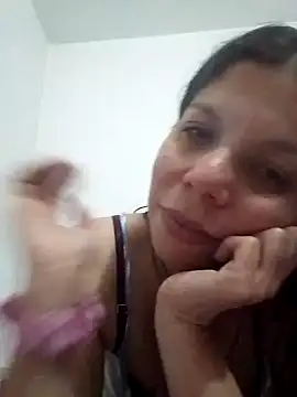 Snapshot of Carliina_Soussa chatting on January 16, 2025, 2:41 am Carliina Soussa online show from January 16, 2025, 2:41 am