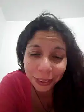 Snapshot of Carliina_Soussa chatting on January 17, 2025, 3:01 am Carliina Soussa online show from January 17, 2025, 3:01 am