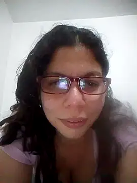Snapshot of Carliina_Soussa chatting on January 22, 2025, 9:54 pm Carliina Soussa online show from January 22, 2025, 9:54 pm