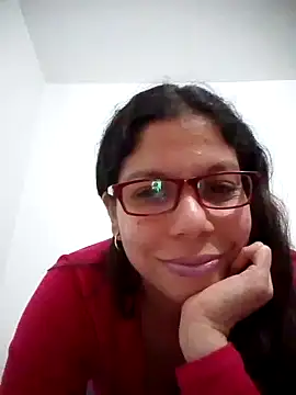 Snapshot of Carliina_Soussa chatting on January 23, 2025, 9:50 pm Carliina Soussa online show from January 23, 2025, 9:50 pm