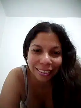 Snapshot of Carliina_Soussa chatting on January 24, 2025, 9:58 pm Carliina Soussa online show from January 24, 2025, 9:58 pm