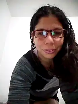 Snapshot of Carliina_Soussa chatting on January 31, 2025, 2:04 am Carliina Soussa online show from January 31, 2025, 2:04 am