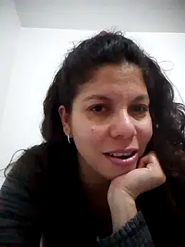 Snapshot of Carliina_Soussa chatting on February 1, 2025, 4:24 am Carliina Soussa online show from February 1, 2025, 4:24 am