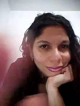 Snapshot of Carliina_Soussa chatting on February 12, 2025, 4:23 am Carliina Soussa online show from February 12, 2025, 4:23 am