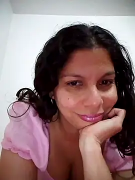 Snapshot of Carliina_Soussa chatting on February 19, 2025, 1:29 am Carliina Soussa online show from February 19, 2025, 1:29 am