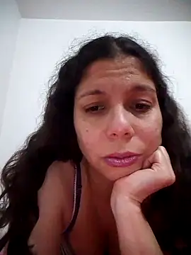 Snapshot of Carliina_Soussa chatting on February 21, 2025, 1:11 am Carliina Soussa online show from February 21, 2025, 1:11 am
