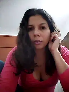 Snapshot of Carliina_Soussa chatting on February 27, 2025, 10:53 pm Carliina Soussa online show from February 27, 2025, 10:53 pm