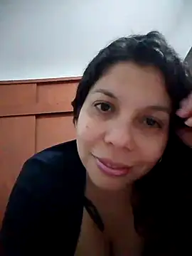 Snapshot of Carliina_Soussa chatting on March 11, 2025, 11:15 pm Carliina Soussa online show from March 11, 2025, 11:15 pm