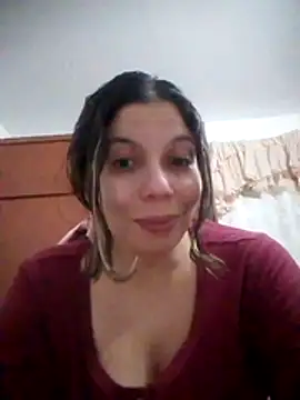 Snapshot of Carliina_Soussa chatting on October 15, 2025, 11:49 pm Carliina Soussa online show from October 15, 2025, 11:49 pm