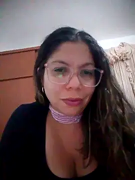 Carliina Soussa online show from February 19, 2026, 11:34 pm