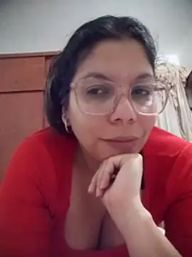 Snapshot of Carliina_Soussa chatting on June 26, 2026, 10:36 pm Carliina Soussa online show from June 26, 2026, 10:36 pm