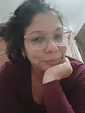 Snapshot of Carliina_Soussa chatting on July 10, 2026, 10:34 pm Carliina Soussa online show from July 10, 2026, 10:34 pm
