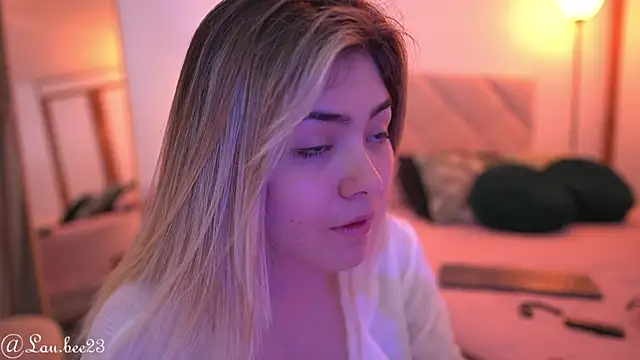 Lau Bee online show from September 14, 2025, 6:40 pm