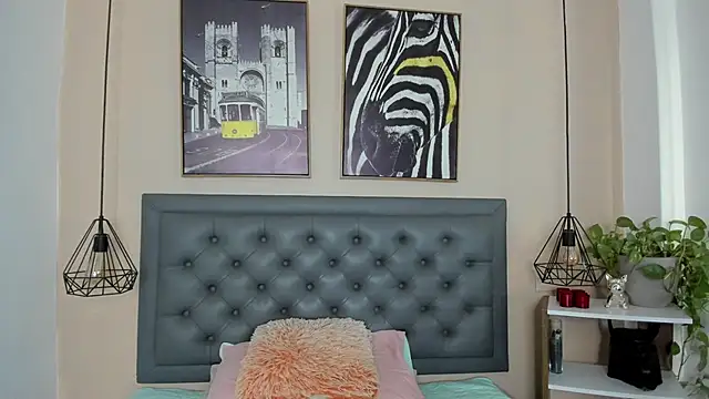 alicee cooper online show from November 23, 2025, 3:56 pm