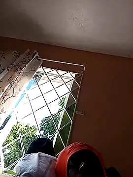 Kinng3 online show from February 8, 2026, 6:33 pm