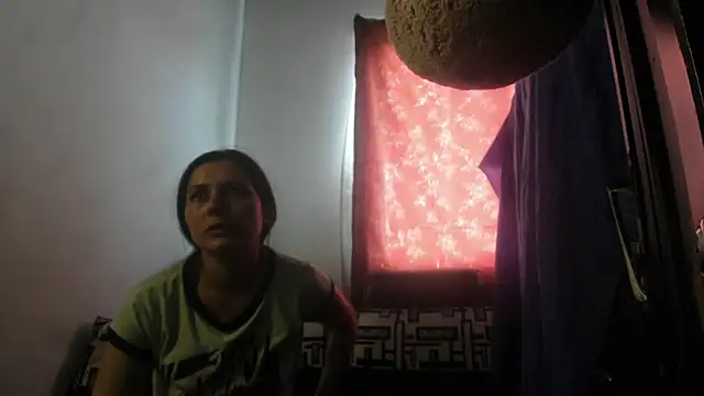 Snapshot of Nathaly_love96 chatting on May 16, 2026, 7:23 pm Nathaly love96 online show from May 16, 2026, 7:23 pm