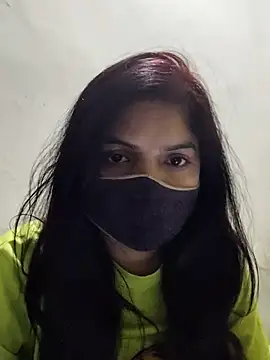 Snapshot of illay_love chatting on February 19, 2025, 1:39 pm illay love online show from February 19, 2025, 1:39 pm