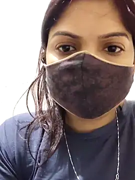 Snapshot of illay_love chatting on March 1, 2025, 2:59 am illay love online show from March 1, 2025, 2:59 am