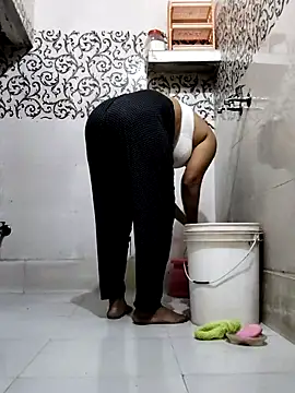 illay love online show from October 28, 2025, 6:06 am