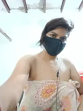 Snapshot of illay_love chatting on July 19, 2026, 5:05 pm illay love online show from July 19, 2026, 5:05 pm