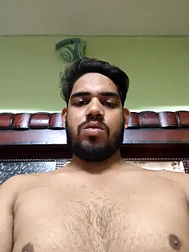 Rajsingh9650 online show from October 28, 2025, 1:36 pm