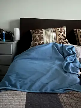 maturemale2024 online show from September 18, 2025, 5:59 pm