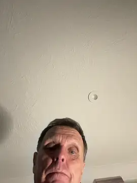 Snapshot of maturemale2024 chatting on February 16, 2026, 6:15 pm maturemale2024 online show from February 16, 2026, 6:15 pm