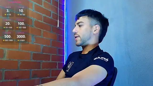 Leandro valenzuela online show from November 26, 2025, 5:14 pm