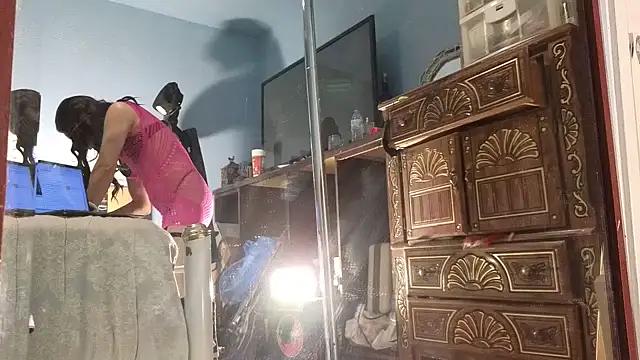 Sandrasaa online show from September 9, 2025, 7:08 am