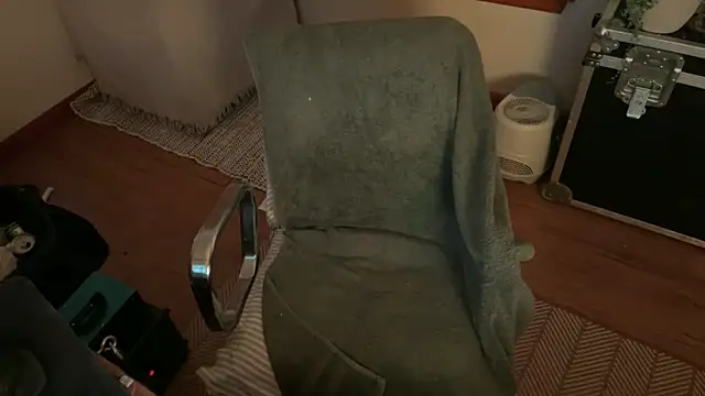 Snapshot of RuffClvb chatting on March 23, 2026, 11:36 am RuffClvb online show from March 23, 2026, 11:36 am