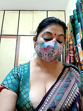 Ratna-777 online show from December 17, 2025, 6:36 pm