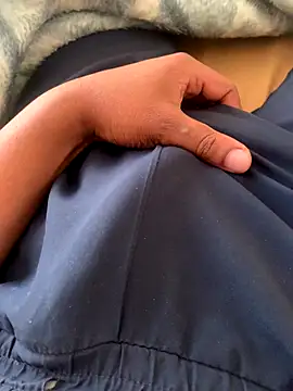 078-Piper online show from October 21, 2025, 6:03 am