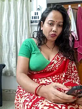 Snapshot of DREAM_GIRL-30 chatting on January 4, 2025, 11:33 am DREAM GIRL-30 online show from January 4, 2025, 11:33 am