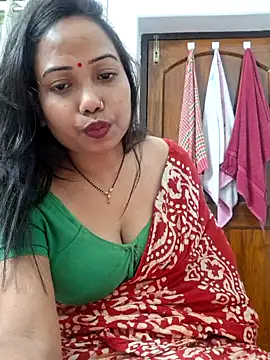 Snapshot of DREAM_GIRL-30 chatting on January 30, 2025, 6:43 pm DREAM GIRL-30 online show from January 30, 2025, 6:43 pm