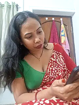 Snapshot of DREAM_GIRL-30 chatting on February 13, 2025, 12:21 pm DREAM GIRL-30 online show from February 13, 2025, 12:21 pm