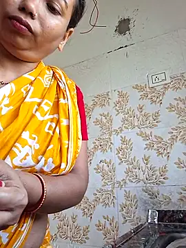 DREAM GIRL-30 online show from October 24, 2025, 3:14 am