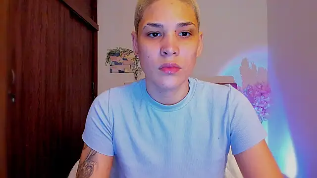 Charlee pink online show from January 15, 2026, 8:12 pm