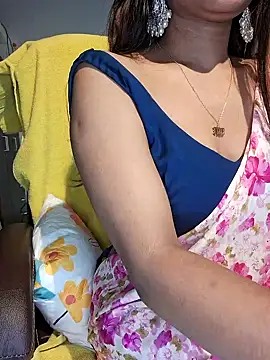 Cute-Tara online show from January 22, 2025, 2:14 pm