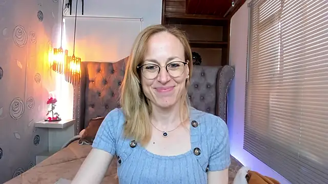 Snapshot of SammySanders chatting on January 11, 2025, 2:58 pm SammySanders online show from January 11, 2025, 2:58 pm