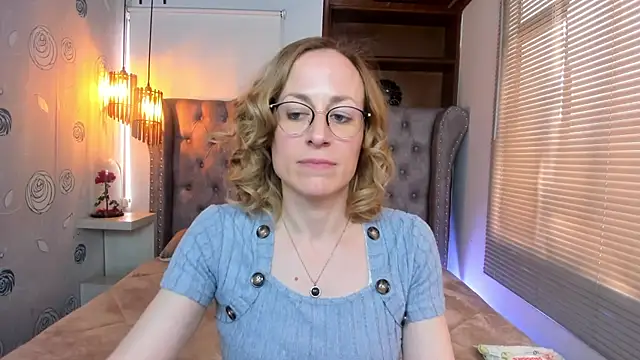 Snapshot of SammySanders chatting on February 1, 2025, 6:19 pm SammySanders online show from February 1, 2025, 6:19 pm