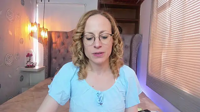 Snapshot of SammySanders chatting on February 21, 2025, 4:59 pm SammySanders online show from February 21, 2025, 4:59 pm