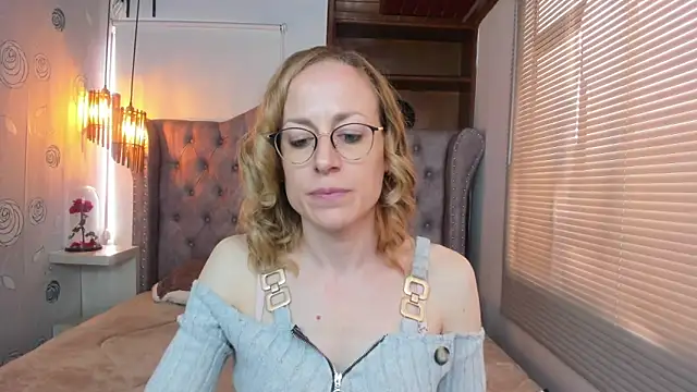 Snapshot of SammySanders chatting on March 1, 2025, 3:16 pm SammySanders online show from March 1, 2025, 3:16 pm